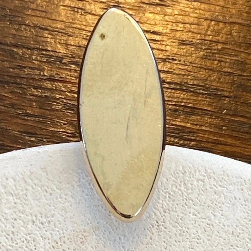 Vintage Anson Gold Tone Classic Oval Cufflinks